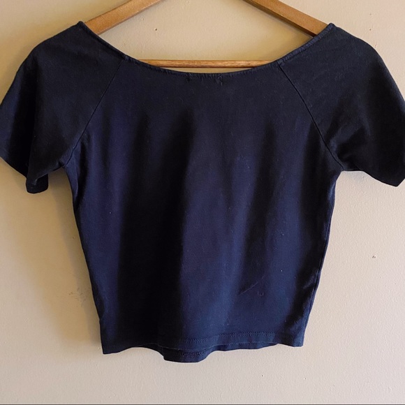 Heart & Hips Black Crop Top - Picture 3 of 4